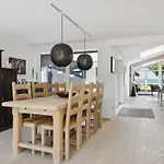 Kennet - 30m From The Sea By Interhome