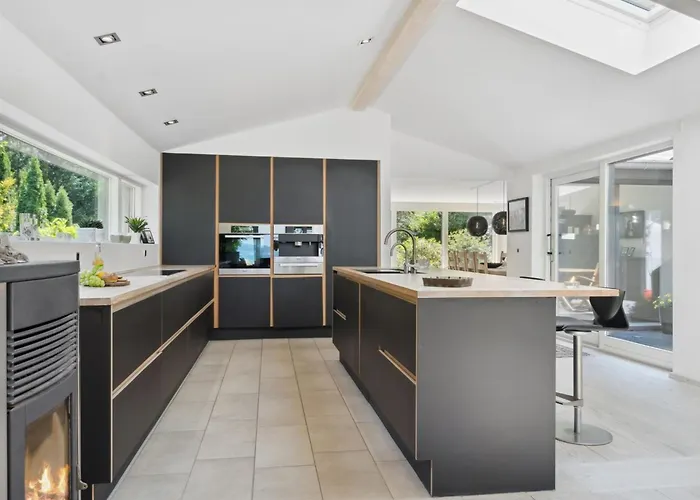 Kennet - 30m From The Sea By Interhome Feriehus